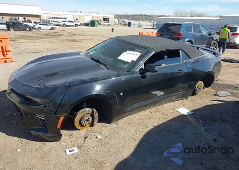 2017 Chevrolet Camaro 2Ss z USA, uszkodzony, nr VIN 1G1FG3D7XH0125705